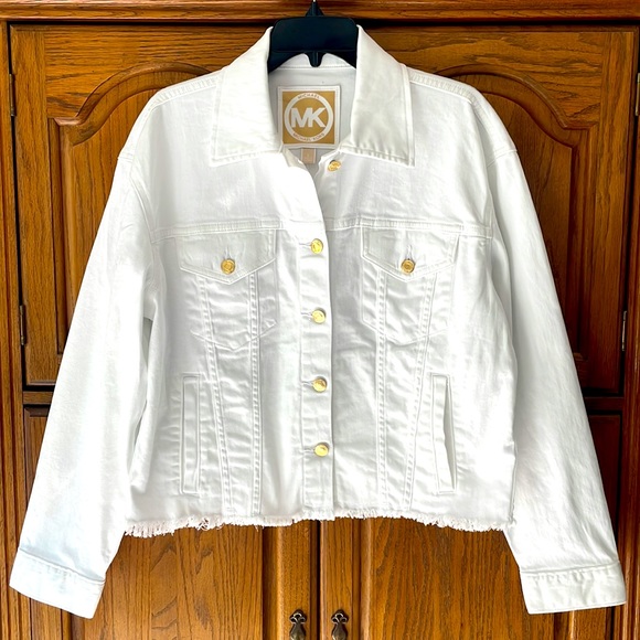 Brand New Michael Kors White Jean Jacket Gold Tone Button Up Frayed Base - Picture 3 of 13